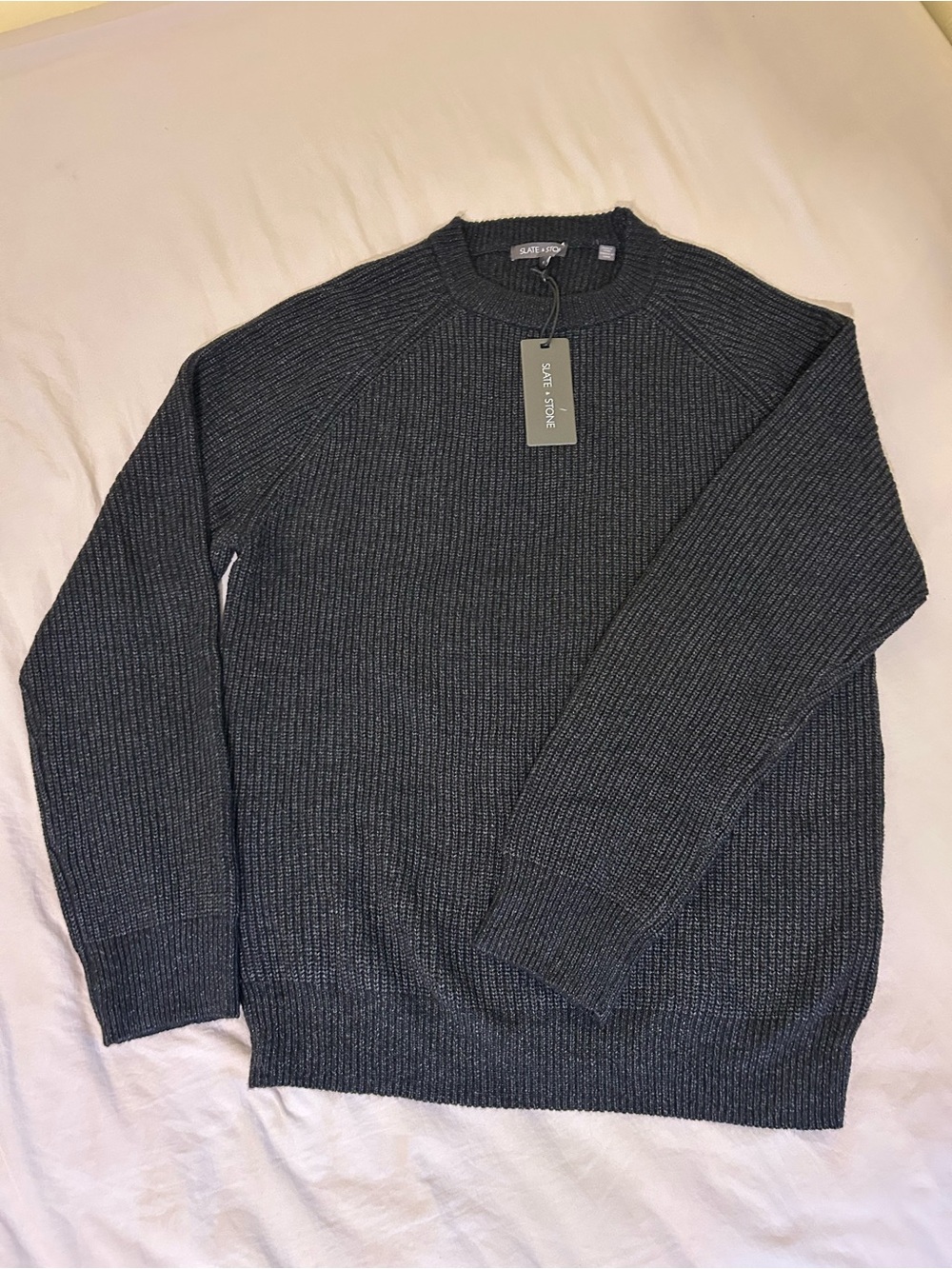 NWT Slate & Stone Men’s Charcoal Gray Ribbed Knit Crewneck Sweater M